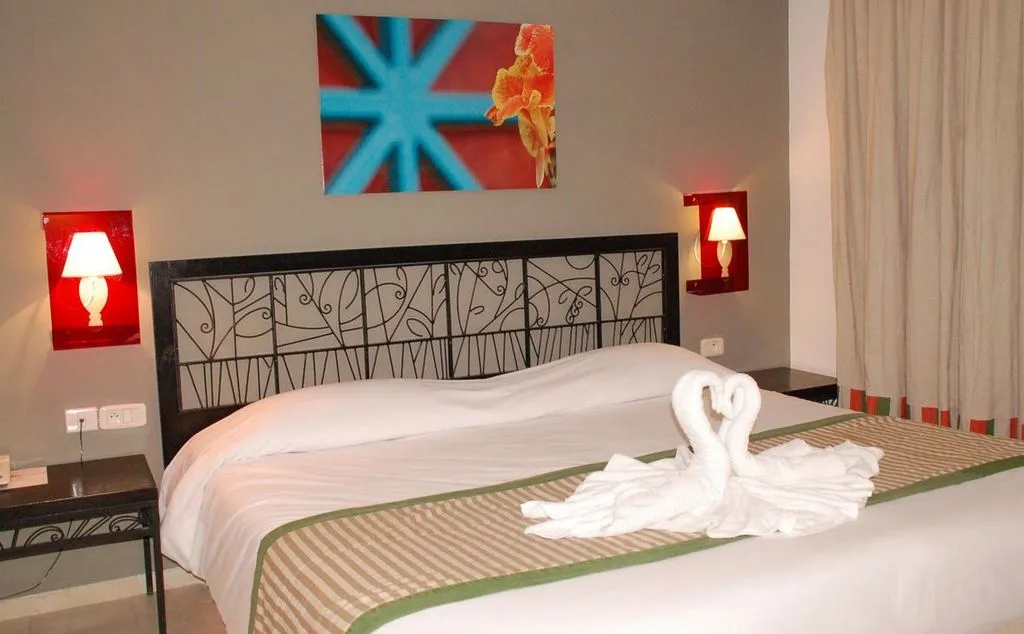 SINGLE STANDARD Room, Petit Palais & Spa, Tunisia