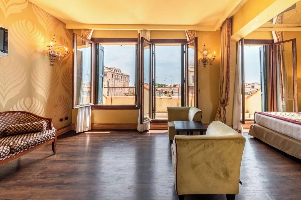 JUNIOR SUITE WITH DOUBLE BED Room, Amadeus, Venice