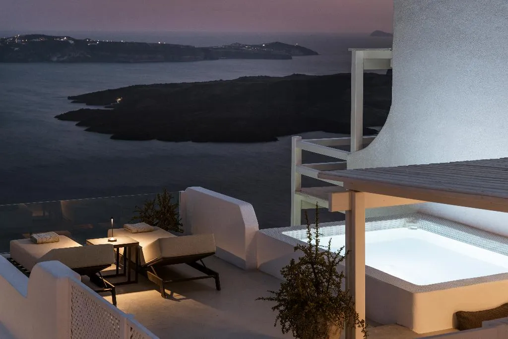 SUITE EXECUTIVE Room, Aqua Luxury Suites, Santorini