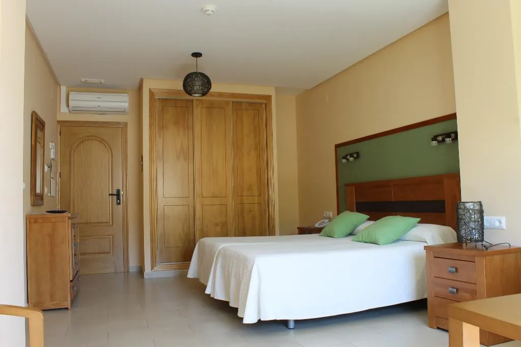 Double or Twin STANDARD Room, Sierra Luz, Seville