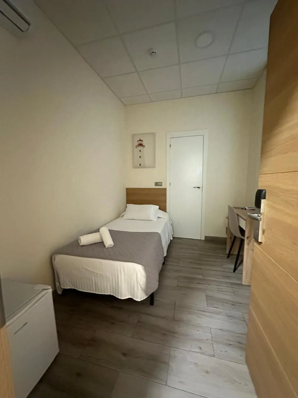 Room STANDARD Room, Hostal Balmes Centro, Barcelona