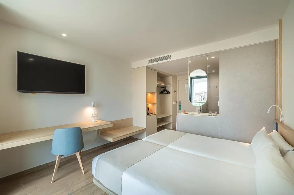 TWIN STANDARD Room, Port Alicante - Playa de San Juan, Costa Blanca