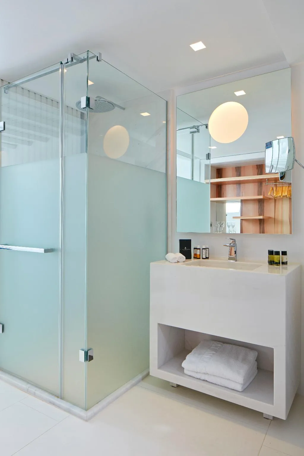 Double or Twin WITH PRIVATE POOL Room, Myconian Ambassador Hotel Relais & Chateaux, Mykonos
