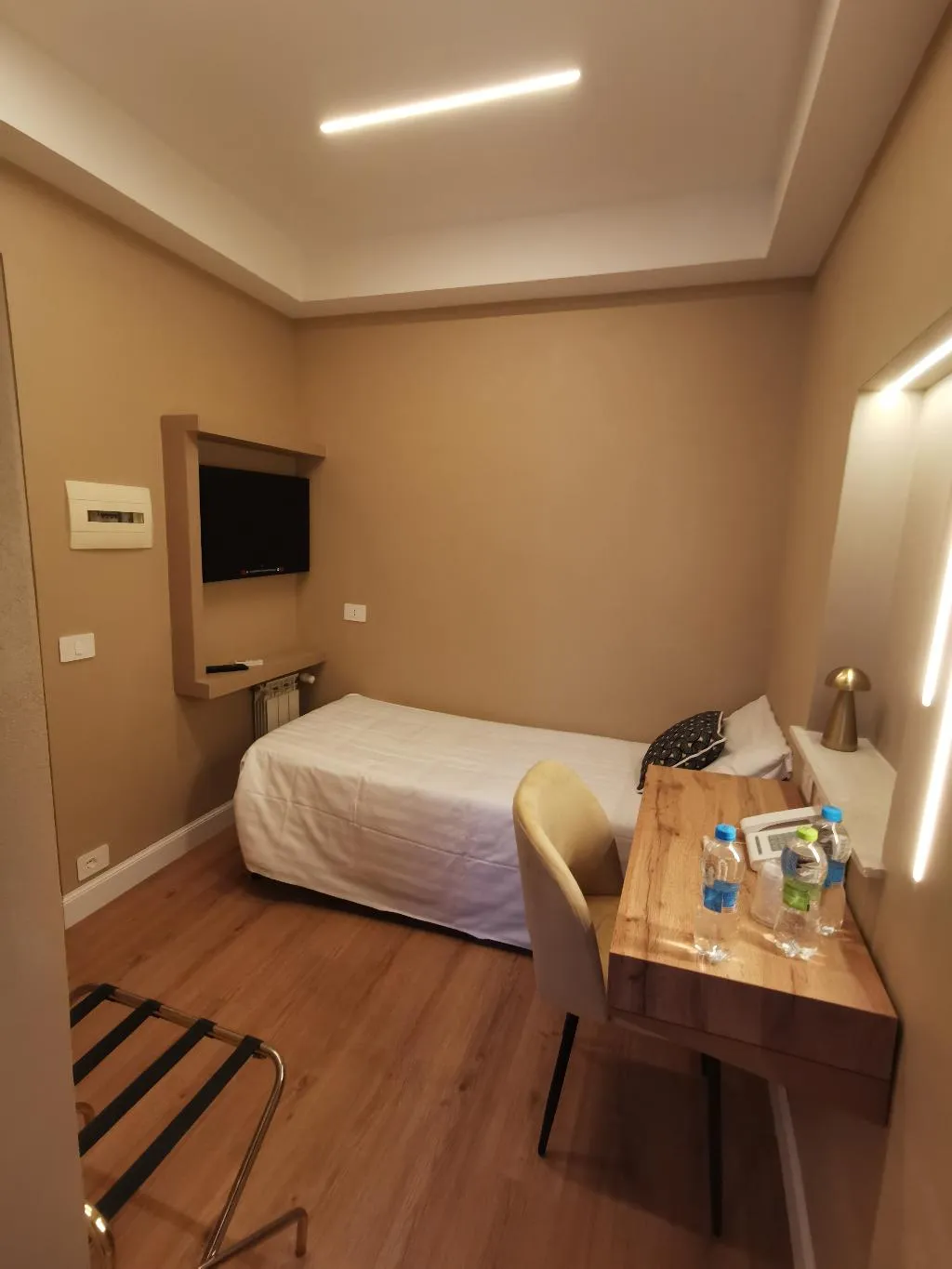 SINGLE STANDARD Room, Fiori, Rome