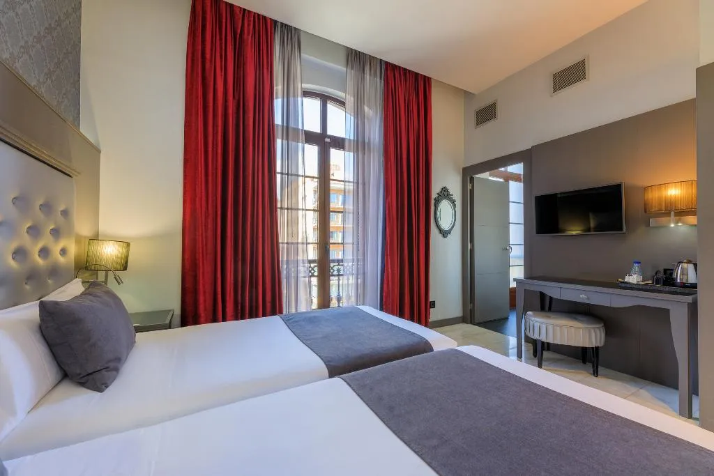 DOUBLE STANDARD Room, Hotel Ciutadella Barcelona, Barcelona
