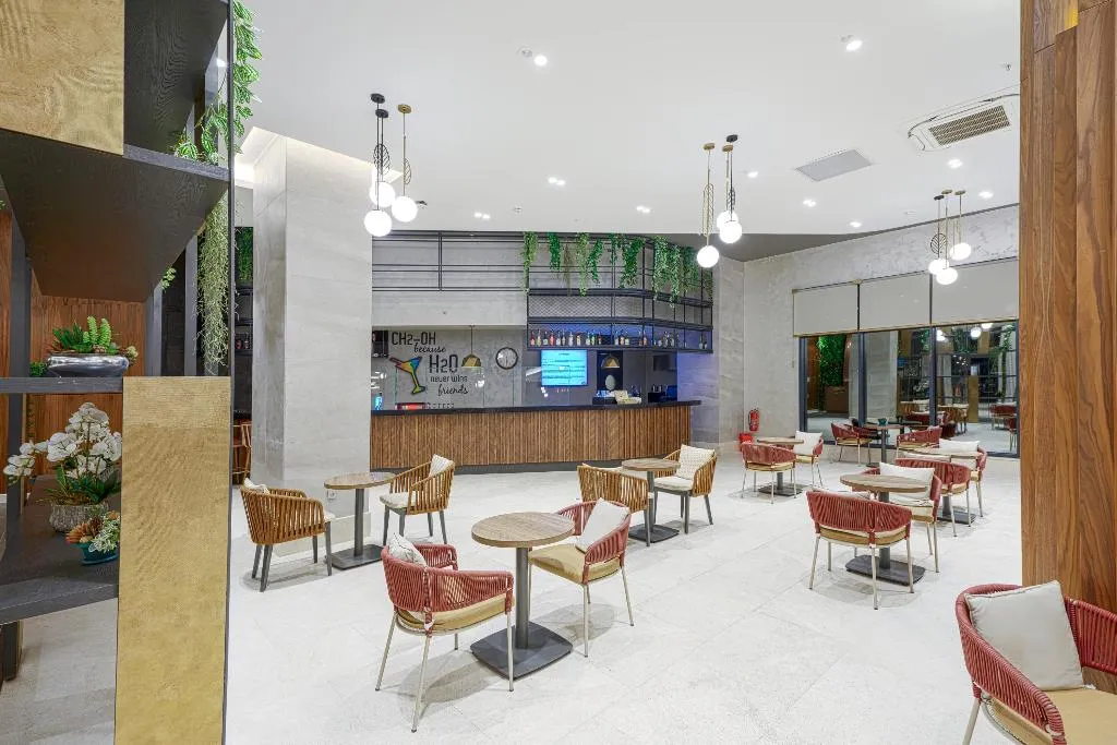 Bar, Kirman Calyptus Hotel, Antalya