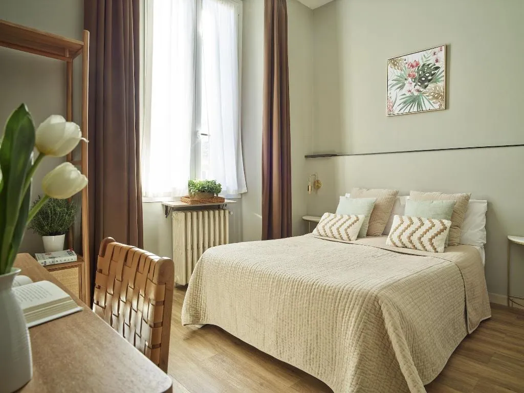Room, B&B My Way, Florence