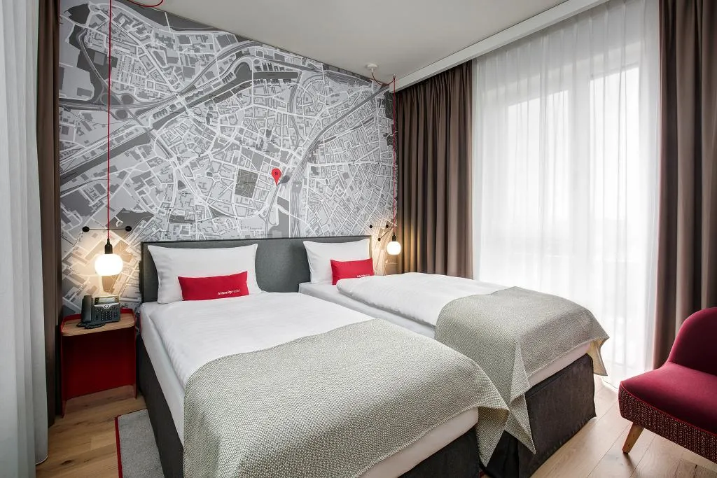 TWIN BUSINESS Room, IntercityHotel Amsterdam Airport, Amsterdam