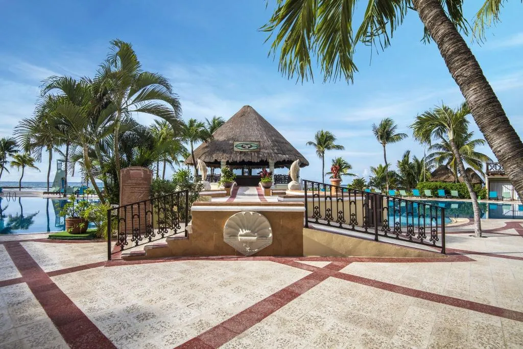 Bar, Wyndham Alltra Playa del Carmen Adults Only All In, Playa Del Carmen