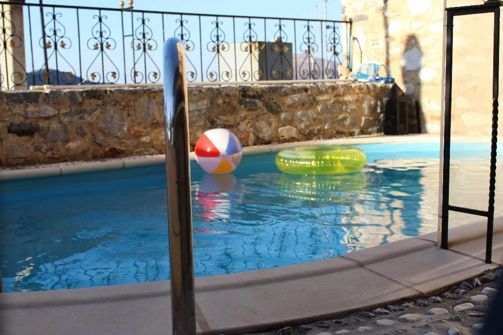 Pool, Agrotikon Cottage, Crete