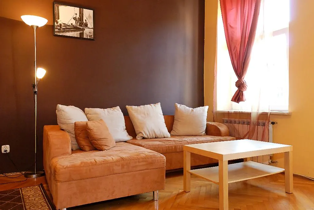 APARTMENT CAPACITY 4 ONE BEDROOM Room, P&J Tourist Apartments, Krakow