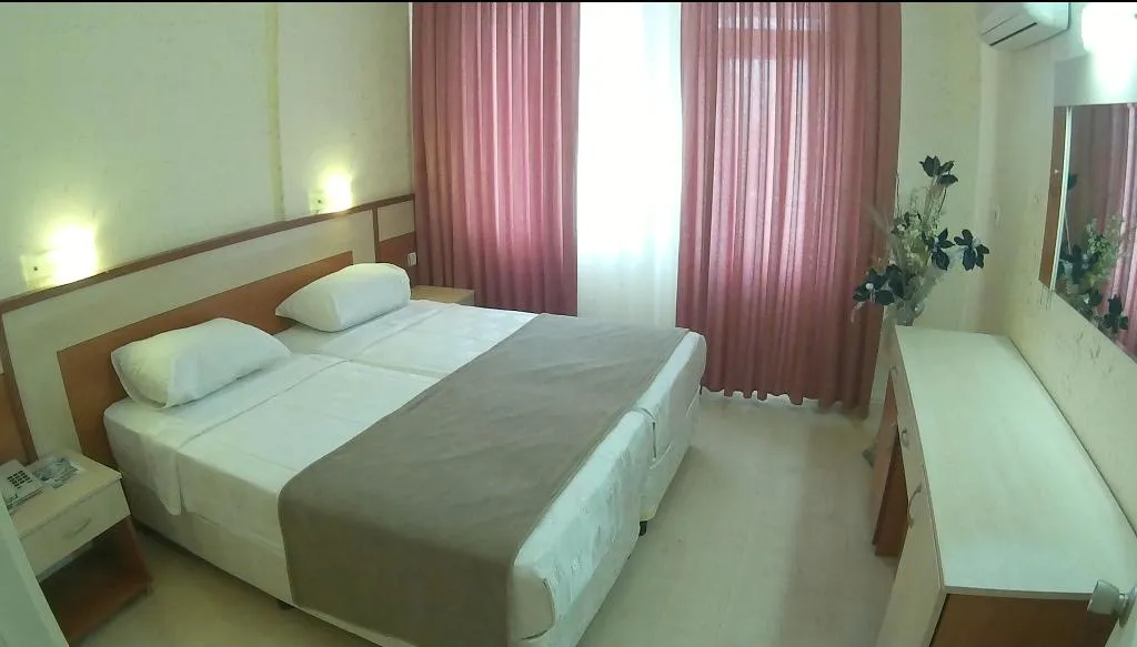 DOUBLE ECONOMY Room, Lara Hadrianus Hotel, Antalya