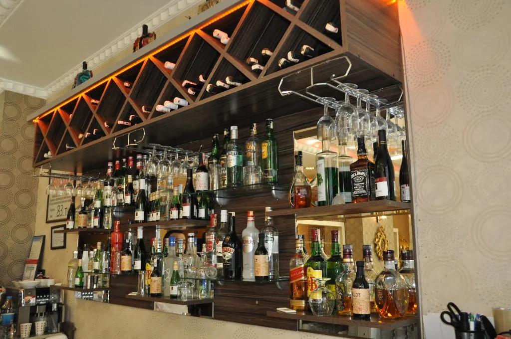 Bar, Akgün Beyazit Old Town, Istanbul