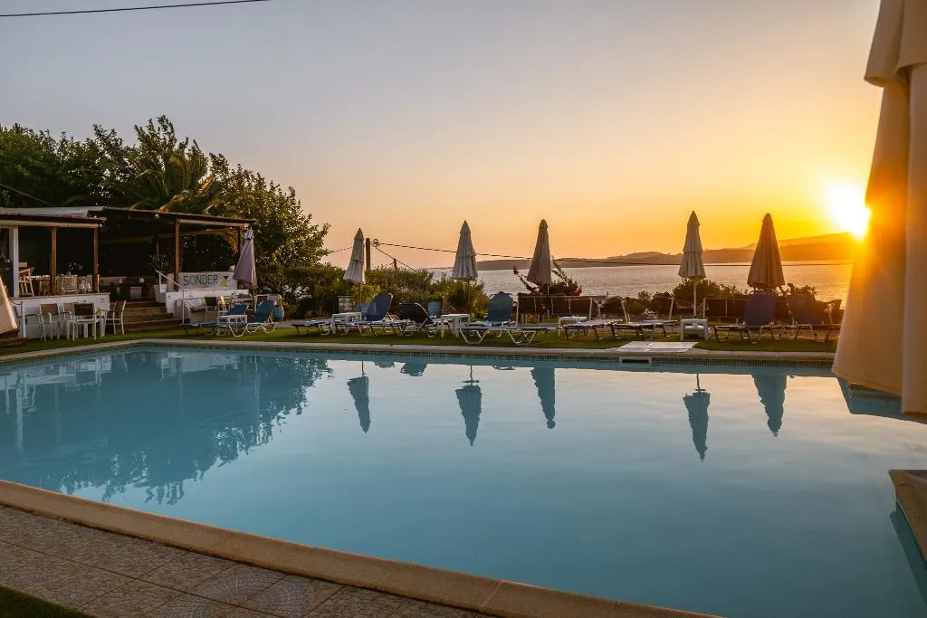 Pool, Metaxatos Apartments, Kefallinia