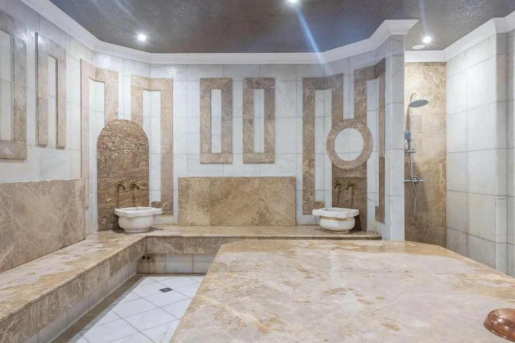 Sports and Entertainment, Grand Hotel Pomorie, Bourgas