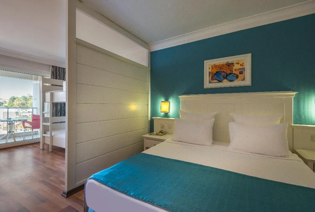 FAMILY ROOM LAND VIEW Room, Terrace Beach Resort, Antalya