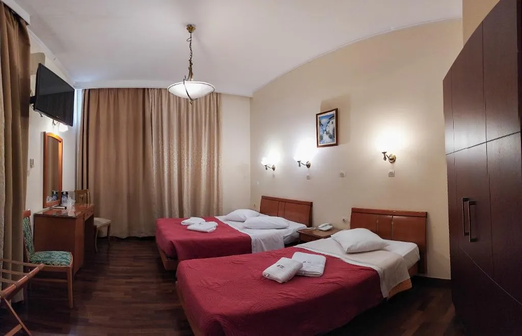 TRIPLE STANDARD Room, Cecil hotel, Athens