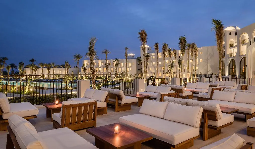 Restaurant, Serry Beach Resort, Red Sea Riviera
