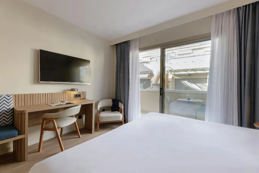 DOUBLE SINGLE USE CLASSIC WITH TERRACE Room, Sercotel Kalma Sitges, Costa Brava