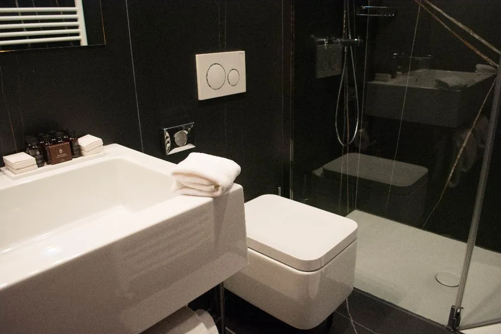DOUBLE LUXURY CITY VIEW Room, ROXANICH Winery and Design Hotel, Istria