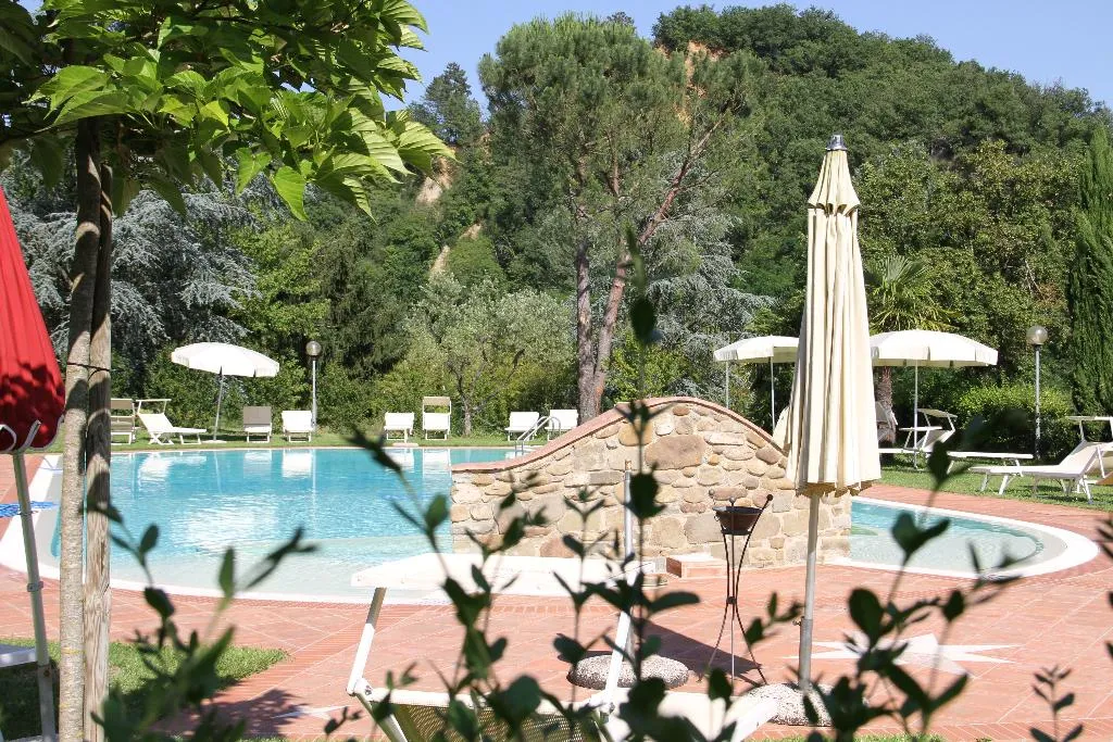 Pool, Villa Rigacci, Florence