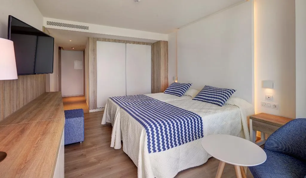 Double or Twin ECONOMY Room, Hipotels Bahia Cala Millor Only Adults, Majorca
