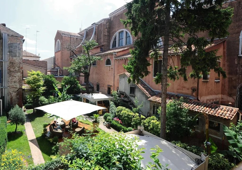 General view, Abbazia, Venice