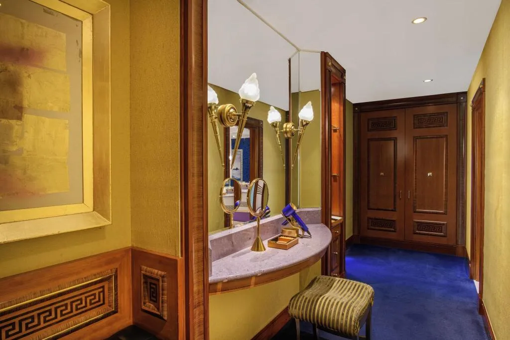 Room, Jumeirah Burj Al Arab Dubai, Dubai