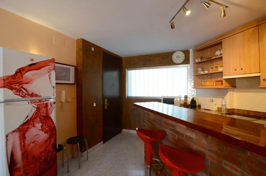 APARTMENT CAPACITY 6 TWO BEDROOMS Room, Medes Park, Costa Brava