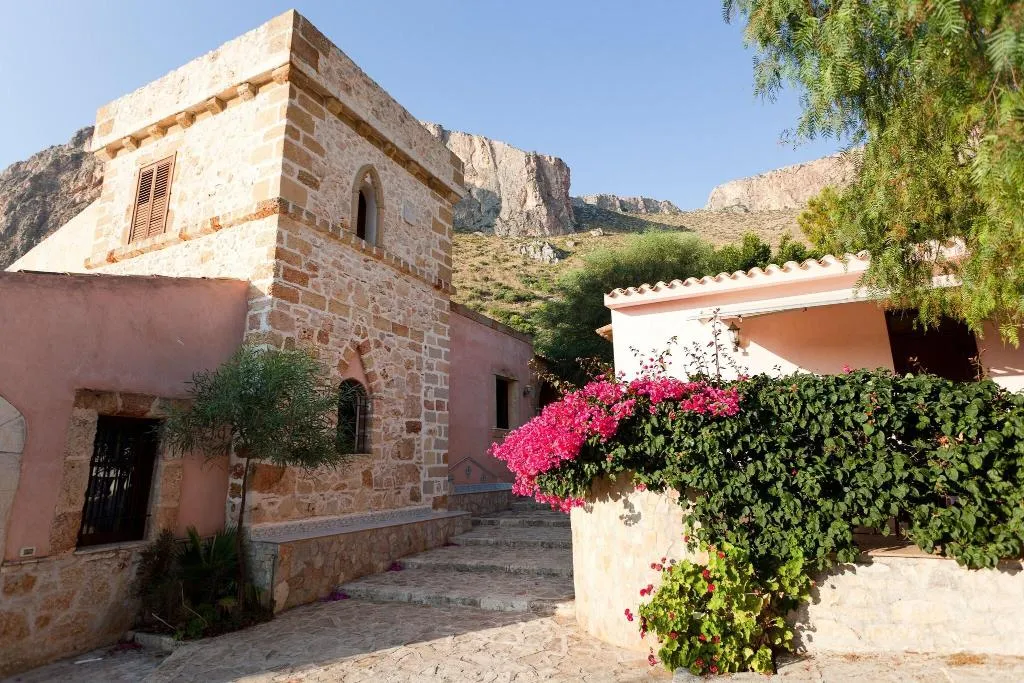 General view, Cala Dell'Arena, Palermo
