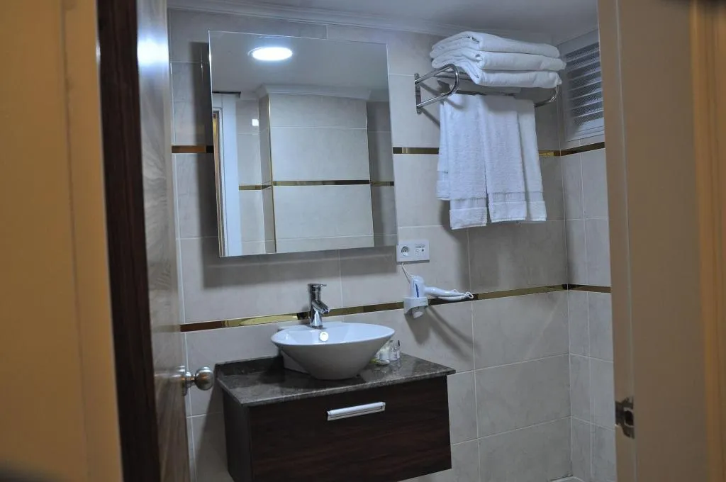 Room, Madi Otel Izmir, Izmir