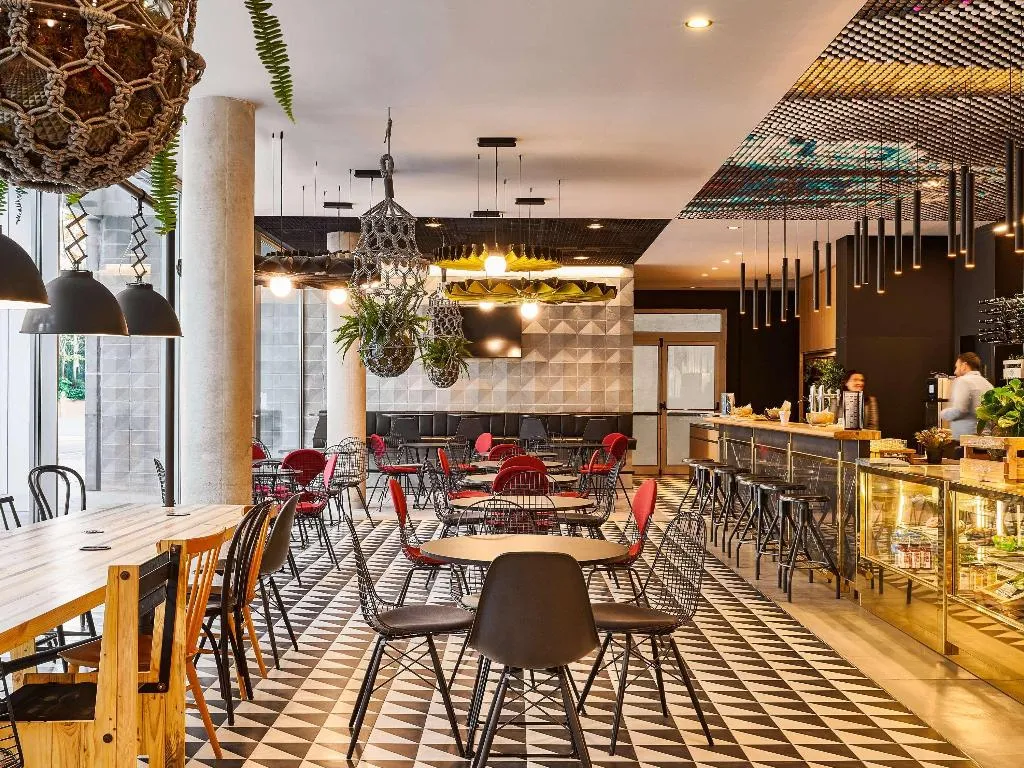 Restaurant, Ibis Barcelona Pza Glories 22, Barcelona