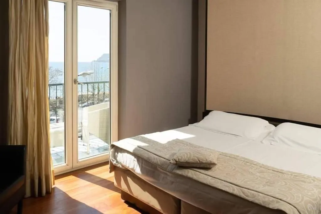 APARTMENT ONE BEDROOM ONE BATHROOM Room, Beauty Farm Villa Luisa, Naples