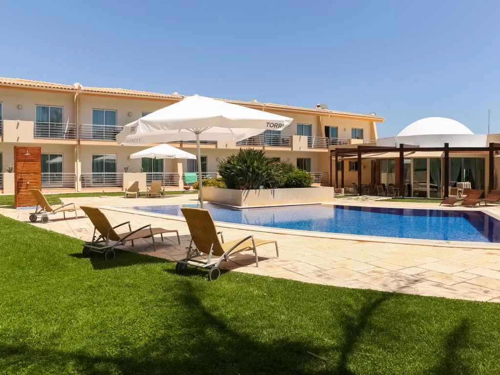 Pool, Pontalaia, Algarve