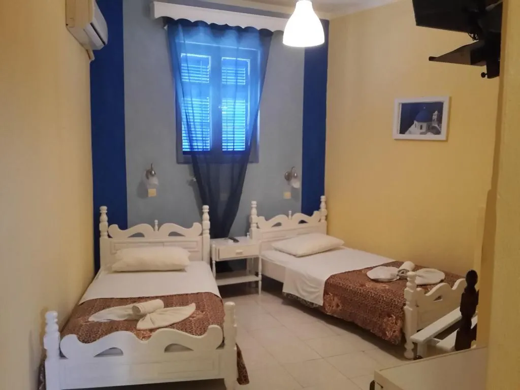 Room, Thirasia, Santorini
