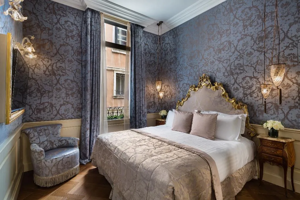 SUITE DELUXE Room, Baglioni Hotel Luna, Venice