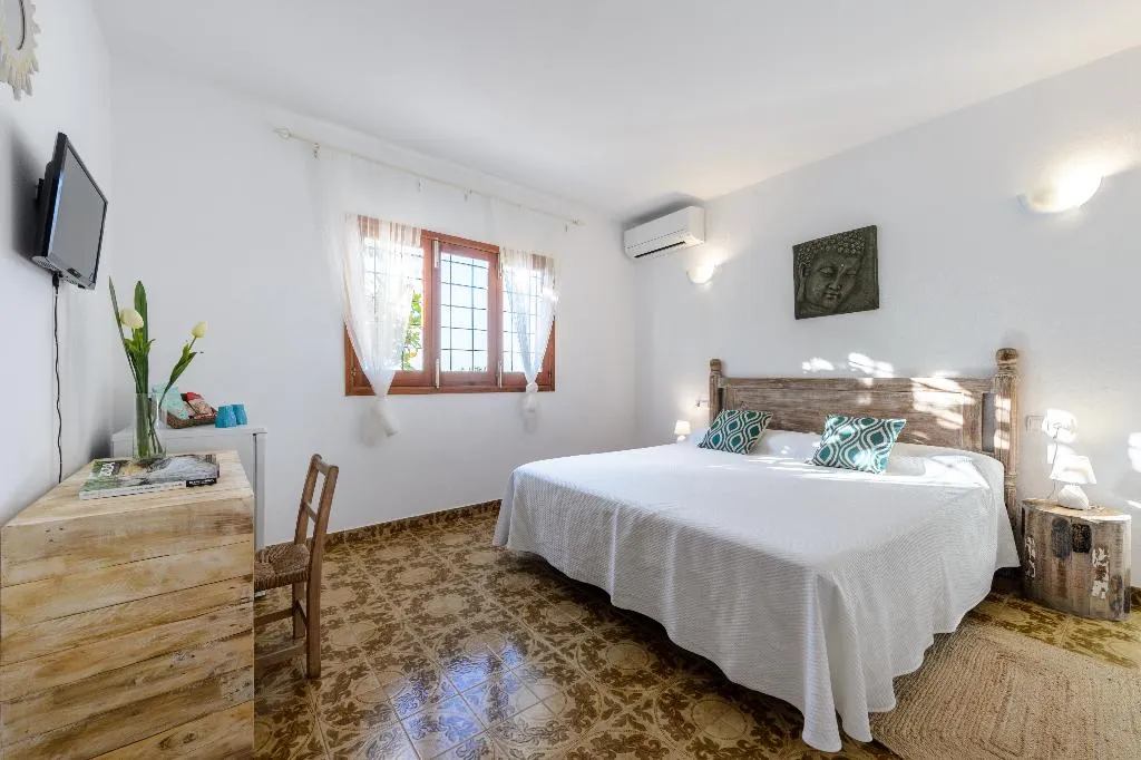 DOUBLE STANDARD Room, Agroturismo Can Prats, Ibiza