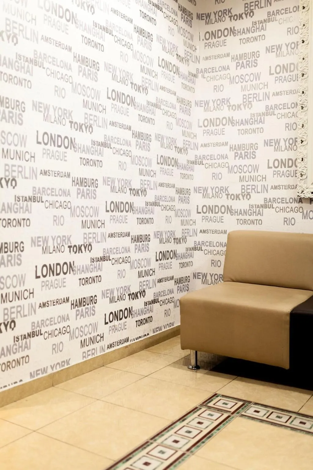 Lobby, Josefina Hostal, Madrid