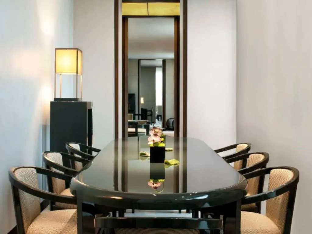 SUITE STANDARD Room, Armani Hotel Milano, Milan