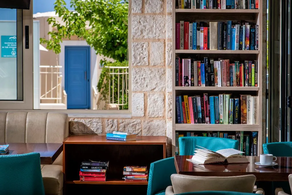 Terrace, Lofos Apartments, Crete