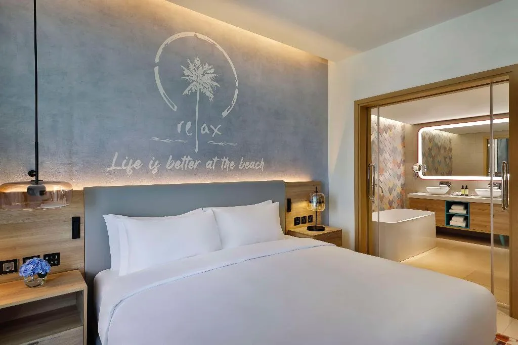 Room, NH Collection Dubai The Palm, Dubai