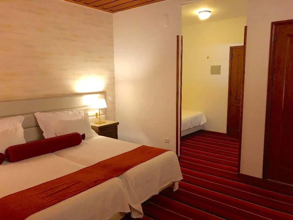 TRIPLE STANDARD Room, Eurosol Seia-Camelo, Porto