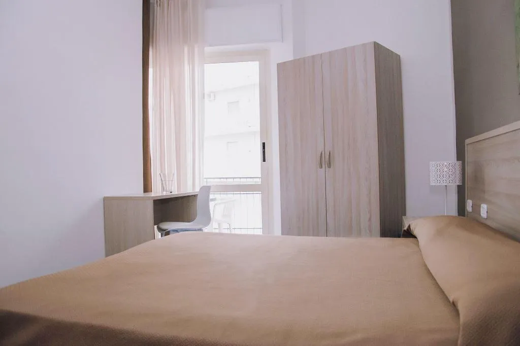 Room, Hotel Piccolo Sogno, Naples