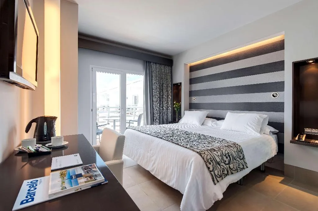 SINGLE SUPERIOR Room, Barceló Hamilton Menorca -Adults Only, Menorca