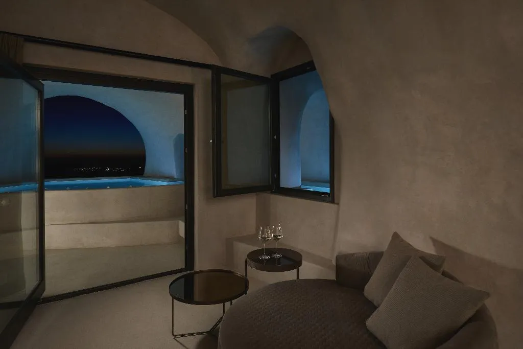 SUITE STANDARD Room, Divine Cave Experience, Santorini
