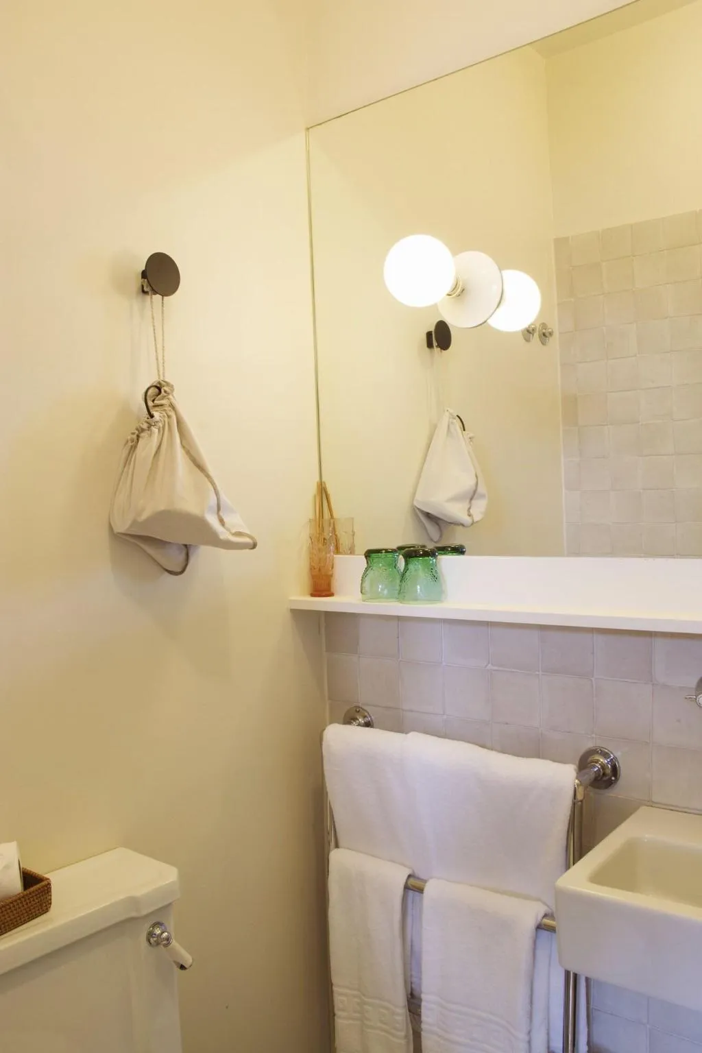 Room, Casa Das Janelas Com Vista, Lisbon