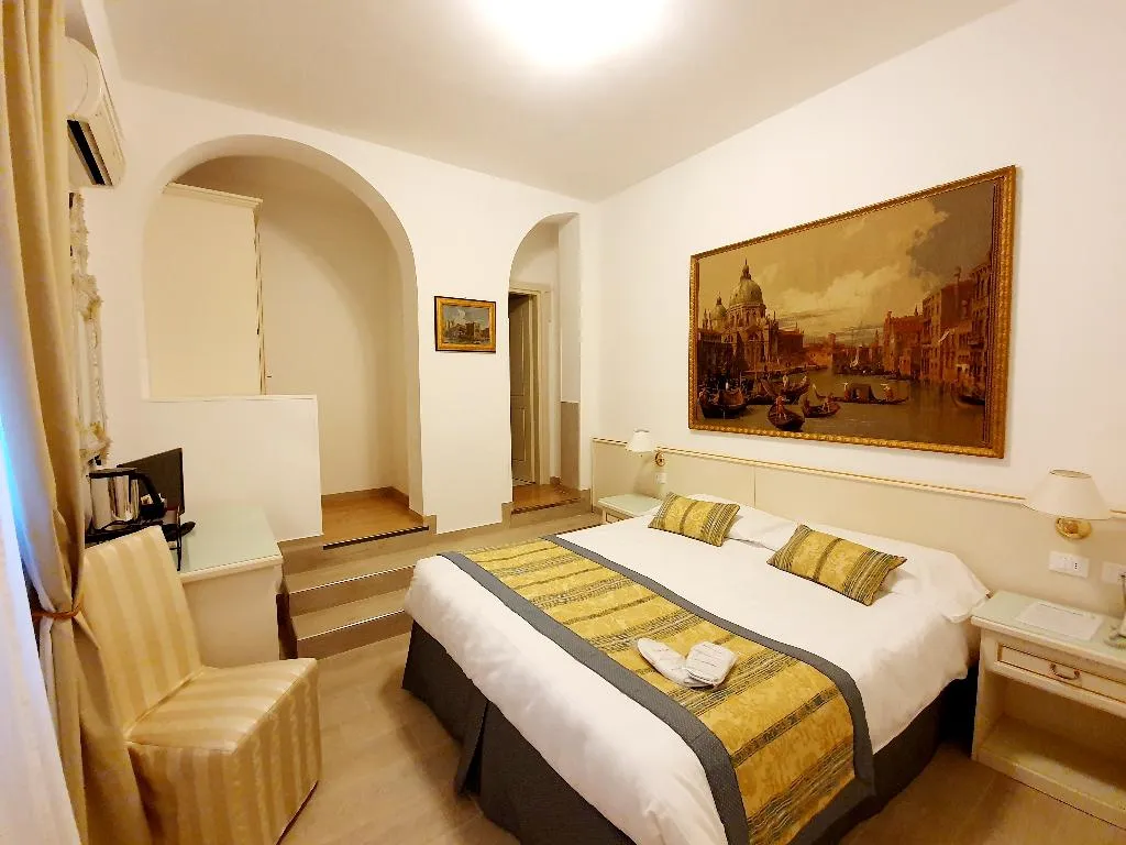 Double or Twin STANDARD Room, Corte dei Greci, Venice