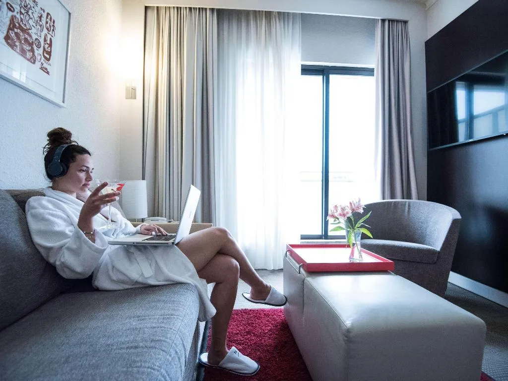 SUITE WITH DOUBLE BED Room, Novotel Athenes, Athens