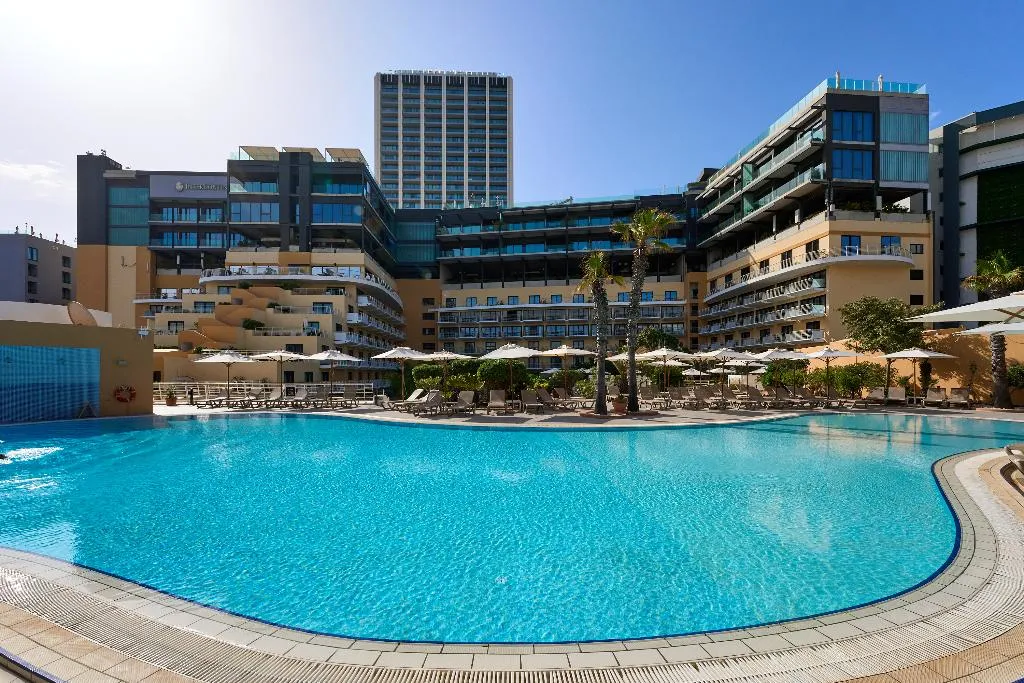 Pool, InterContinental Malta, Malta