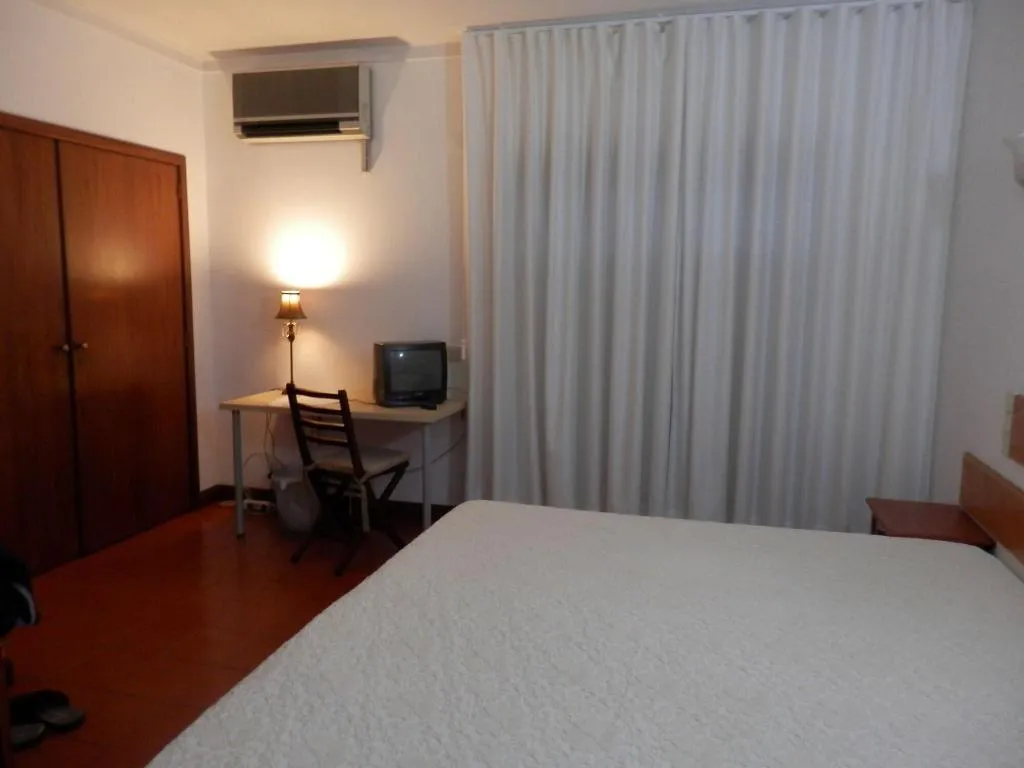 Room, Carvalhais Residencial, Porto